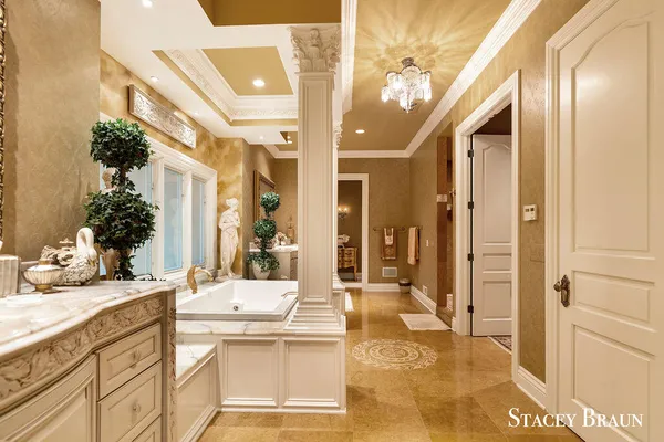 $2,750,000 | 7750 Silverthorne Drive Southeast, Ada, MI 49301