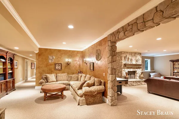 $2,750,000 | 7750 Silverthorne Drive Southeast, Ada, MI 49301