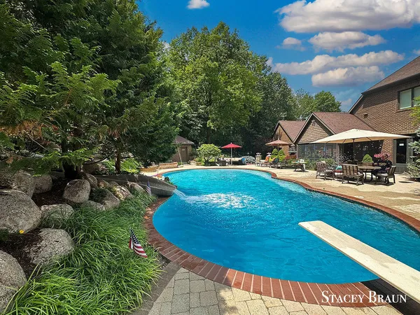 $2,750,000 | 7750 Silverthorne Drive Southeast, Ada, MI 49301