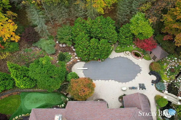 $2,750,000 | 7750 Silverthorne Drive Southeast, Ada, MI 49301