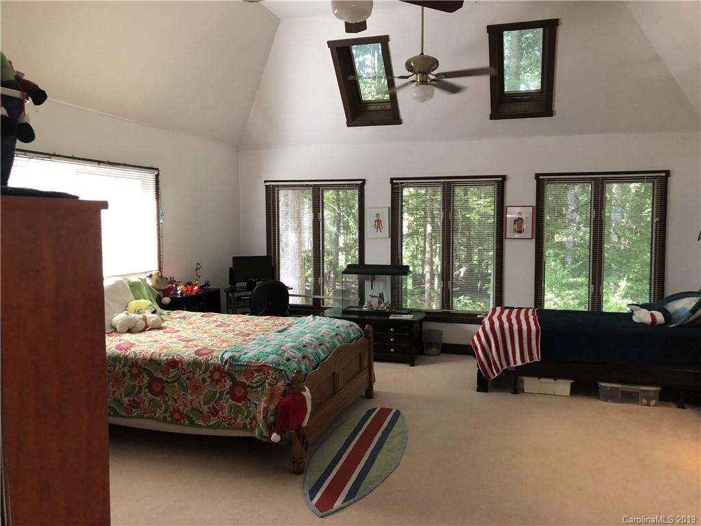 10029 Withers Road Charlotte, NC 28278 - Photo 23 of 35