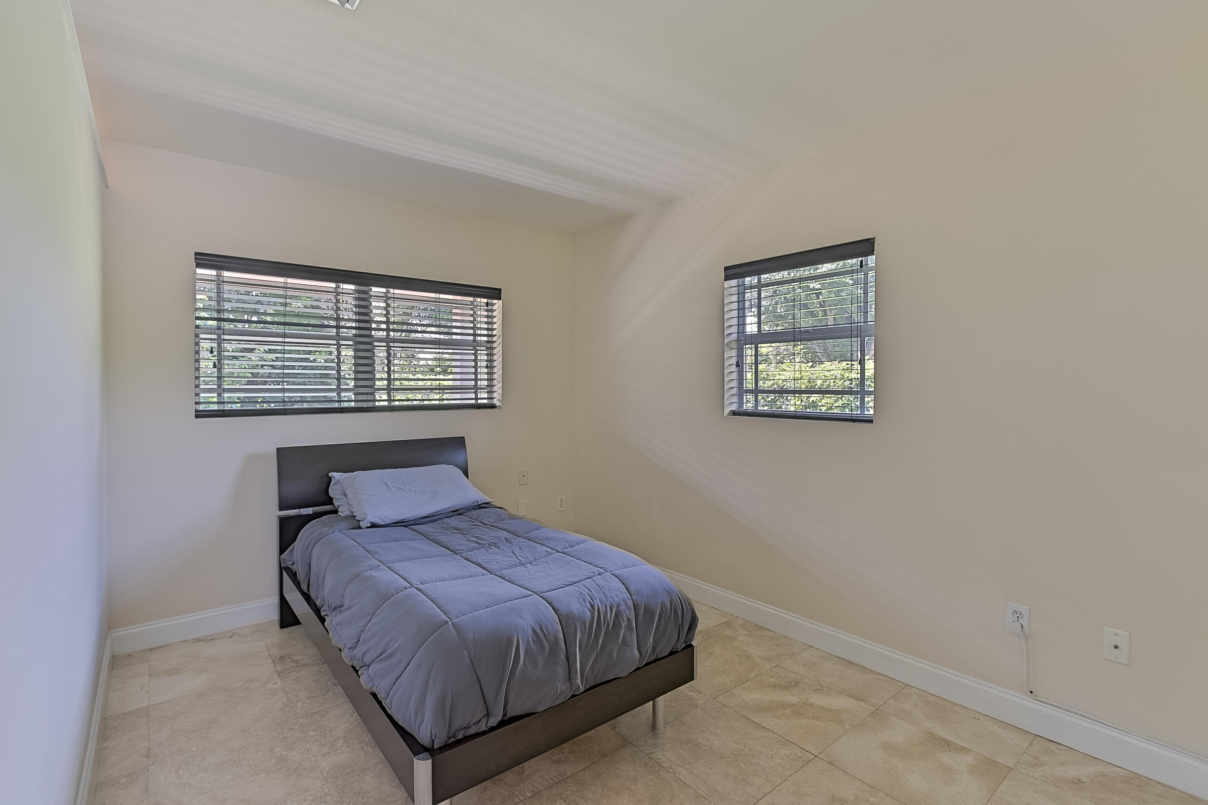3692 Lone Pine Road Delray Beach, FL 33445 - Photo 48 of 56 fasano-46