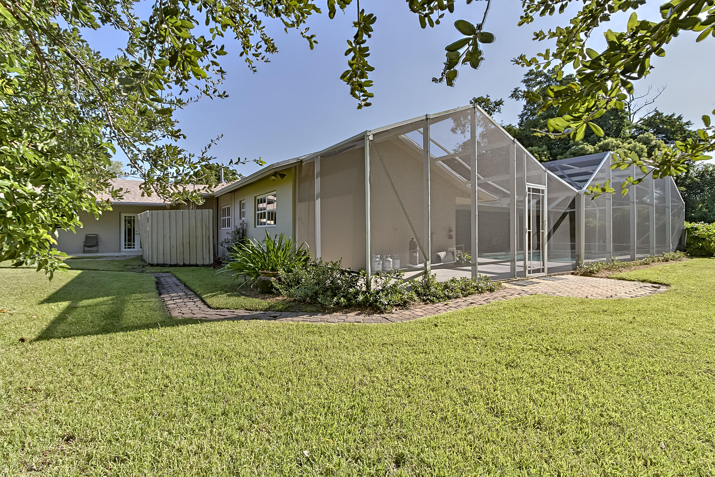 3692 Lone Pine Road Delray Beach, FL 33445 - Photo 9 of 56 fasano-7