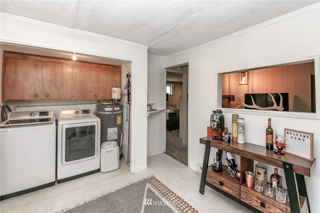 4714 Chrisella Road Northeast Edgewood, WA 98372 - Photo 11 of 22 Gallery Image 11