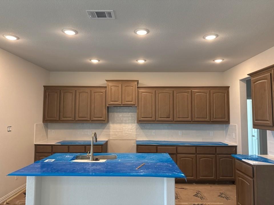 1337 Frio Drive Springtown, TX 76082 - Photo 3 of 9 Gallery Image 3