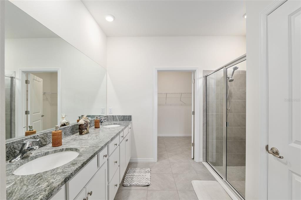 5246 Northwest 43rd Ln Road Ocala, FL 34482 - Photo 30 of 84