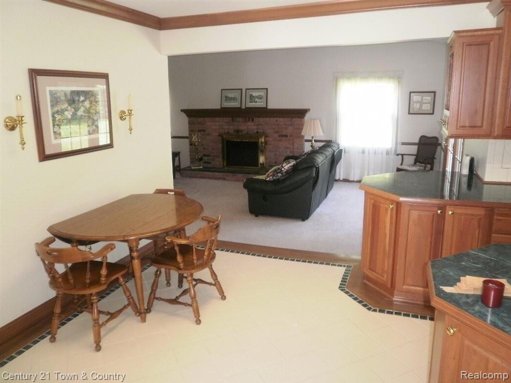 2350 Lassiter Drive Rochester, MI 48309 - Photo 13 of 26 P7200874.JPG