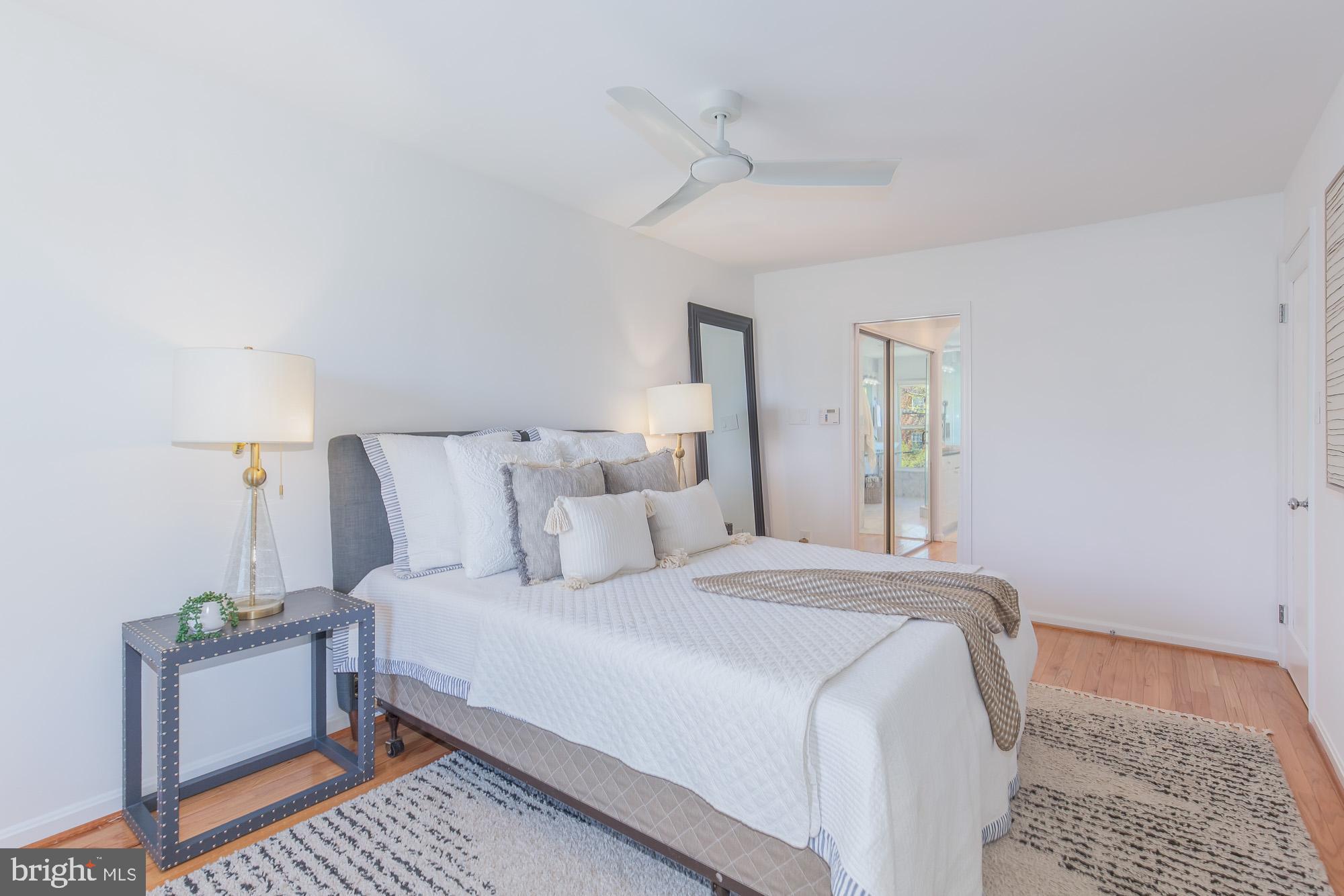 2103 North Rolfe Street, Unit B Arlington, VA 22209 - Photo 41 of 63