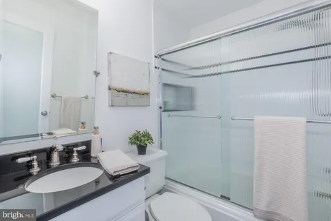 $899,900 | 2103 North Rolfe Street, Unit B, Arlington, VA 22209