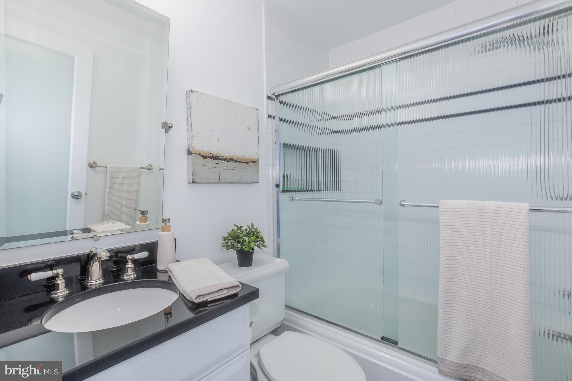 2103 North Rolfe Street, Unit B Arlington, VA 22209 - Photo 60 of 63