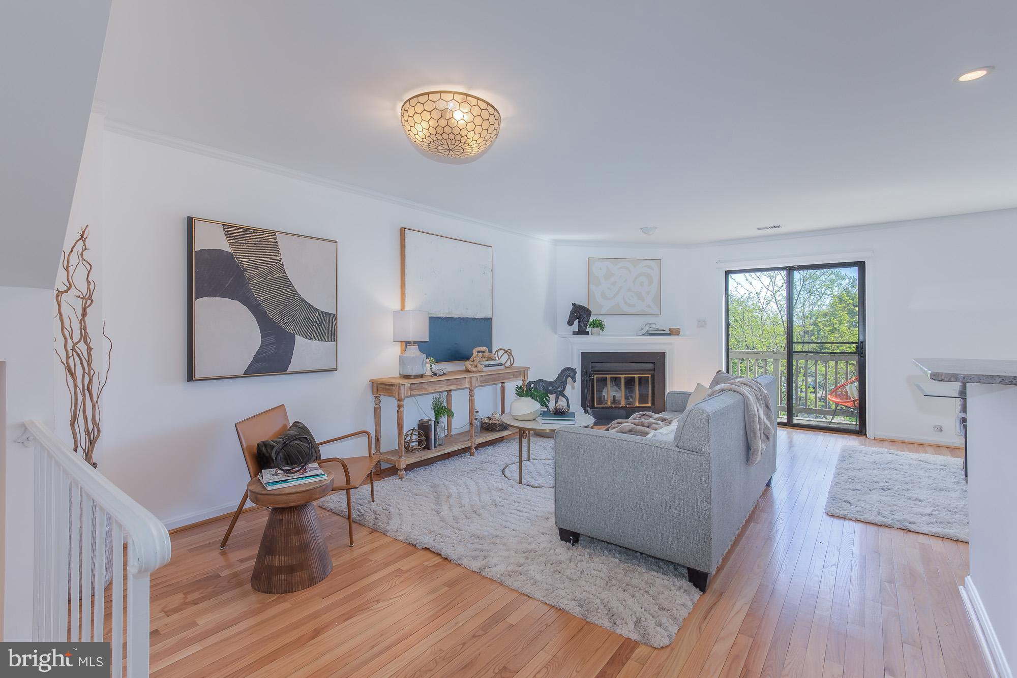2103 North Rolfe Street, Unit B Arlington, VA 22209 - Photo 7 of 63
