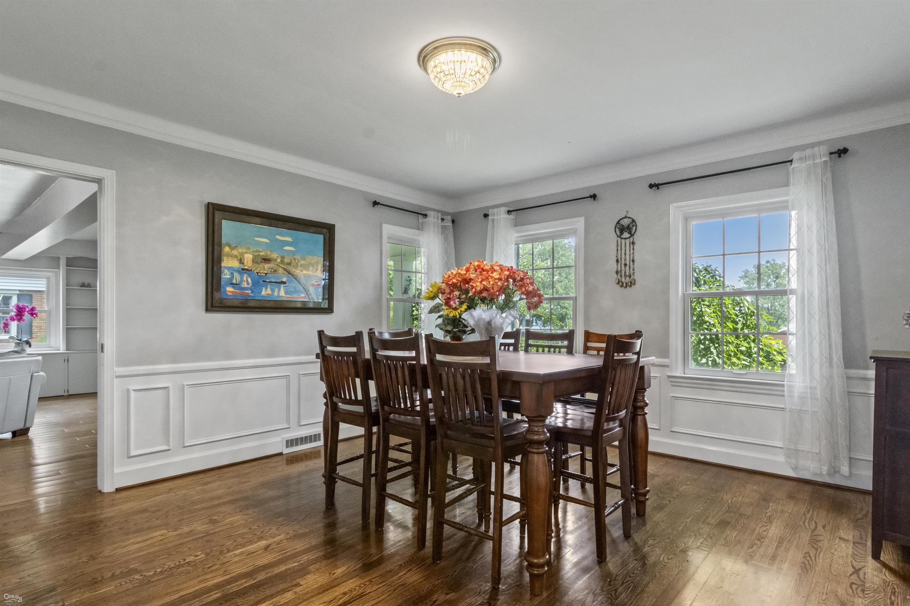 955 North Riverside Avenue St. Clair, MI 48079 - Photo 15 of 43 Gallery Image 15