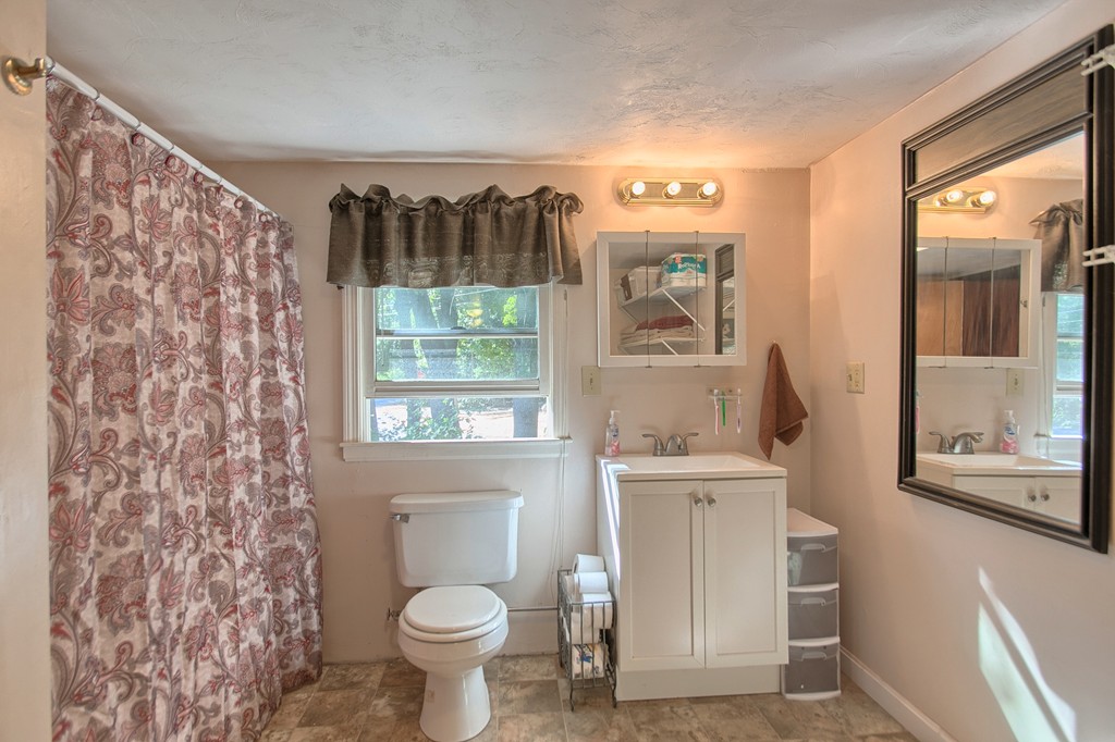 385 Boston Road Groton, MA 01450 - Photo 12 of 30 Gallery Image 12