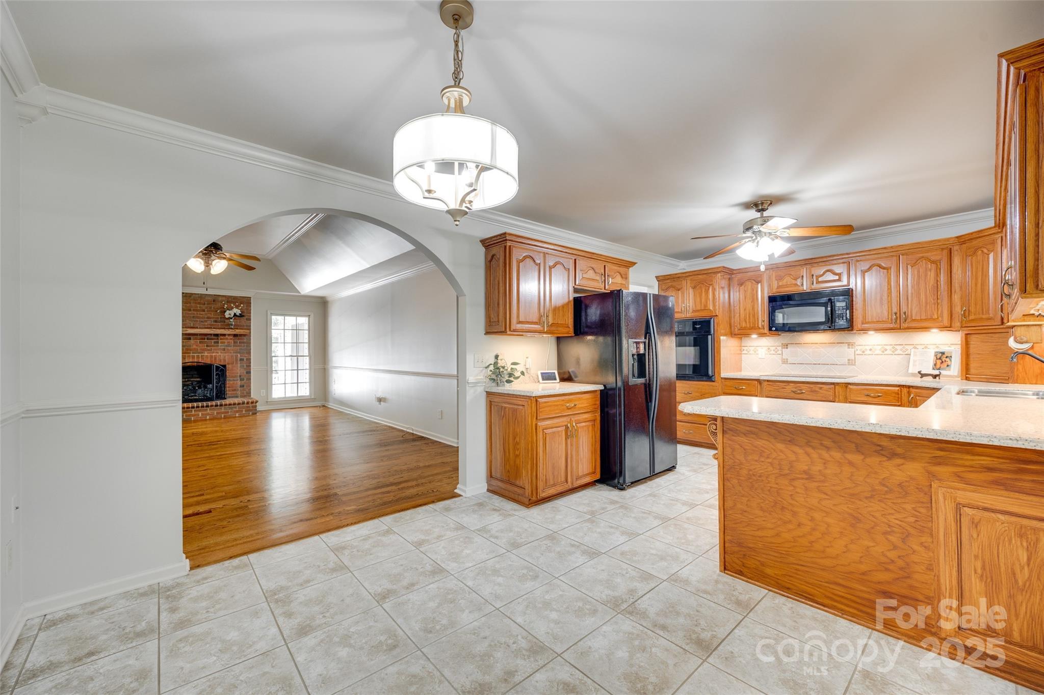 4307 Edgeland Road Edgemoor, SC 29712 - Photo 18 of 48 a large kitchen with a counter space cabinets and appliances