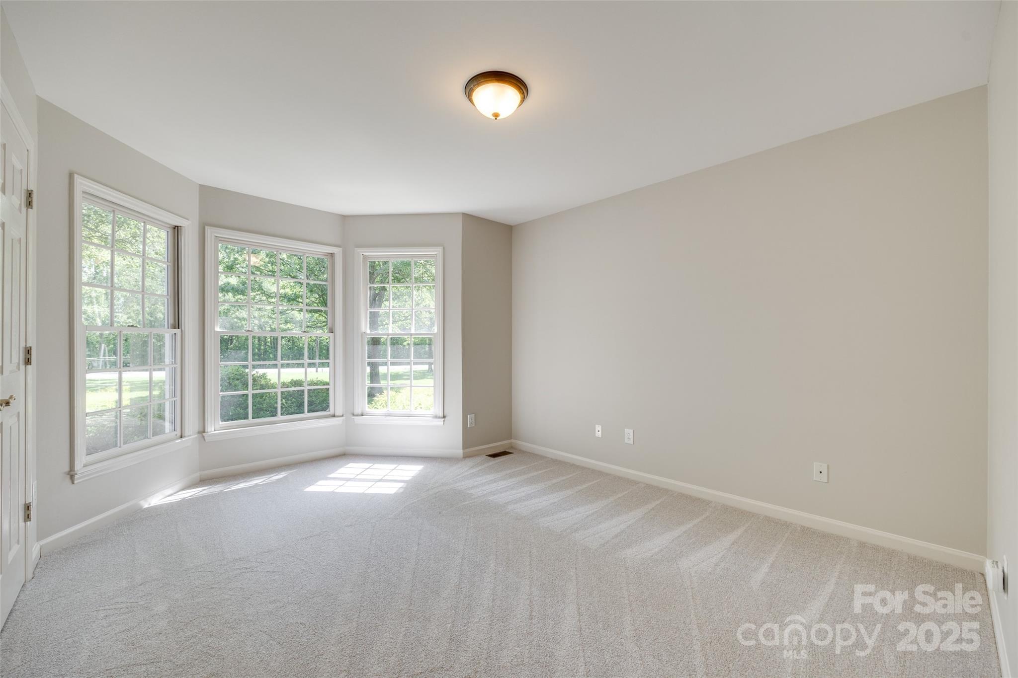 4307 Edgeland Road Edgemoor, SC 29712 - Photo 27 of 48 a view of an empty room with a window