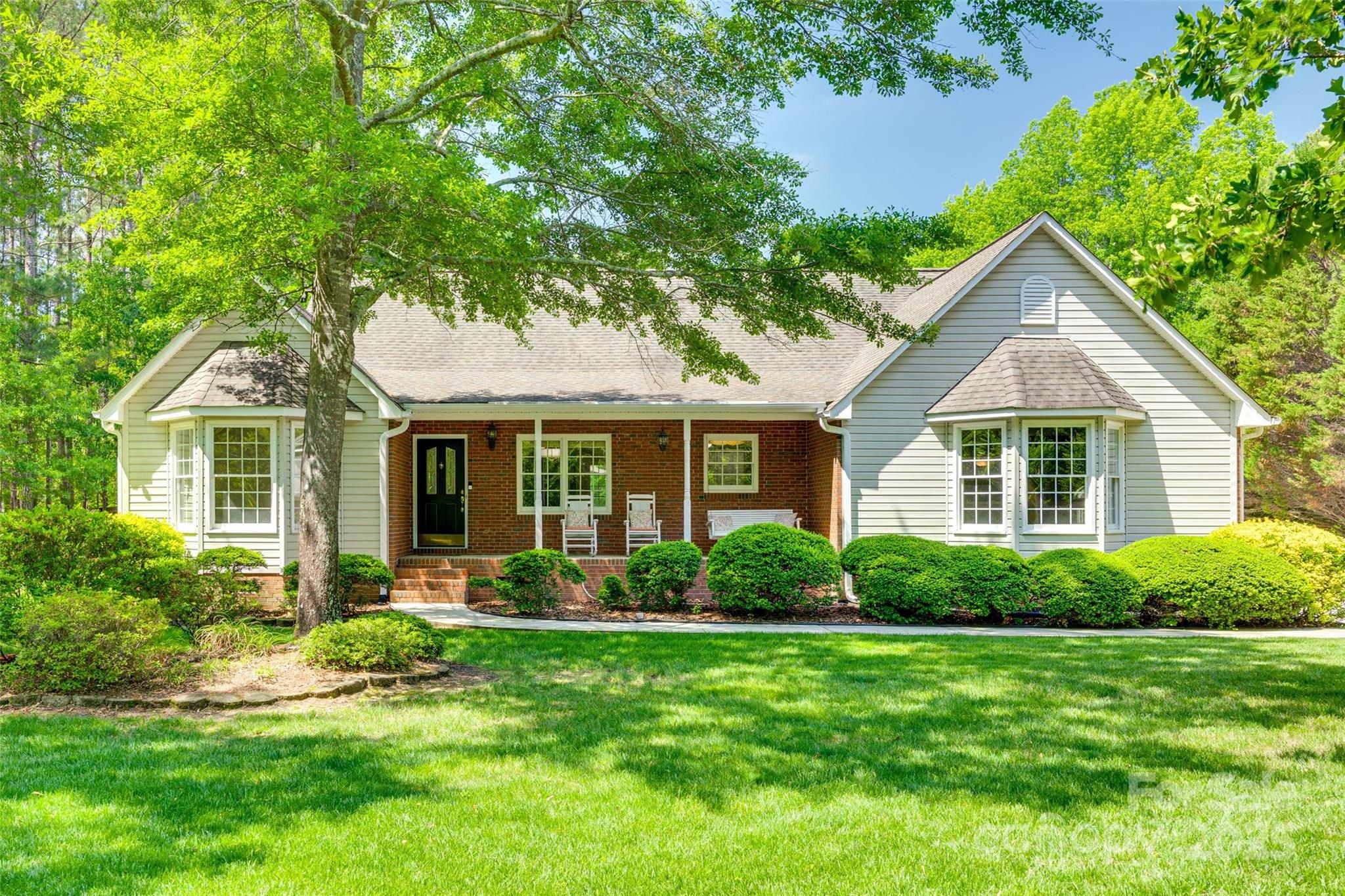 4307 Edgeland Road Edgemoor, SC 29712 - Photo 3 of 48 a front view of house with yard and green space