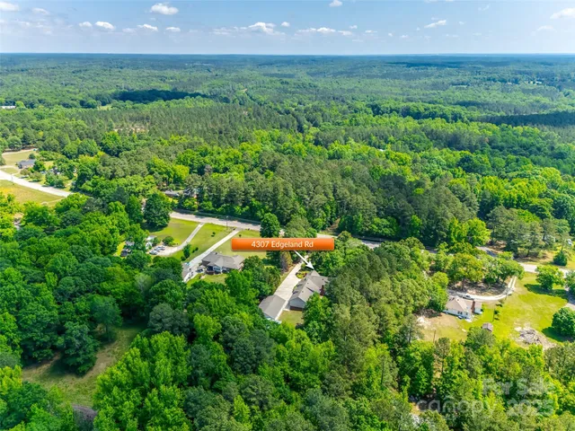$784,500 | 4307 Edgeland Road, Edgemoor, SC 29712