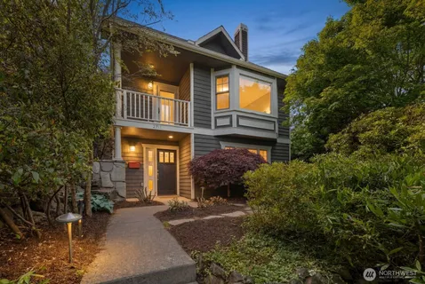 $1,995,000 | 2711 4th Avenue West, Seattle, WA 98119
