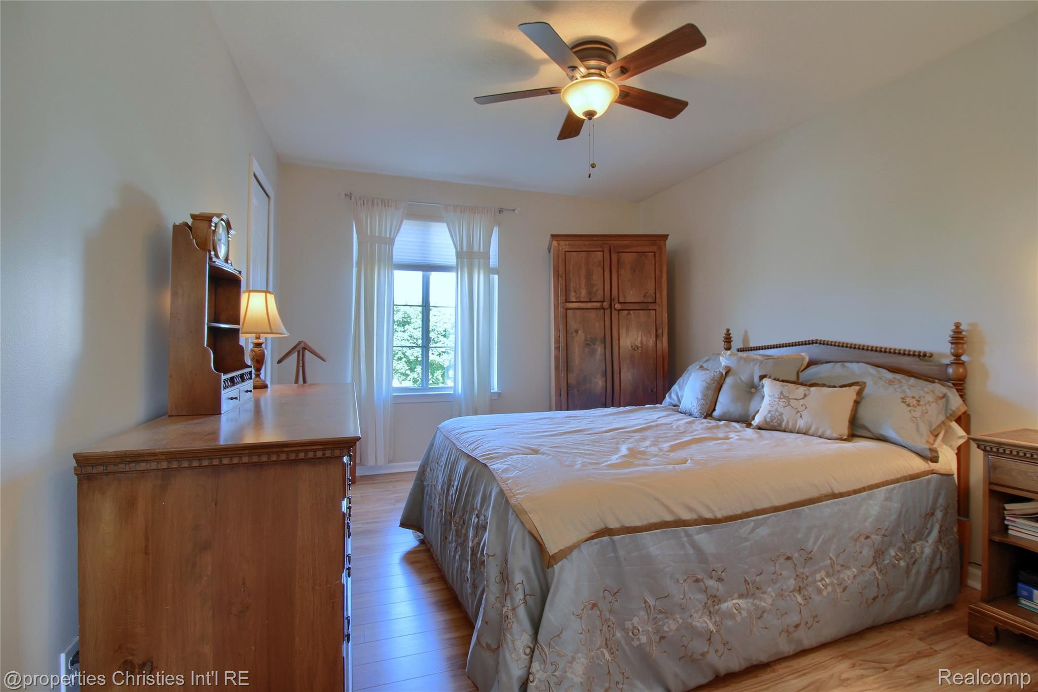 3339 Riverside Drive Canton, MI 48188 - Photo 24 of 34 Bedroom 2