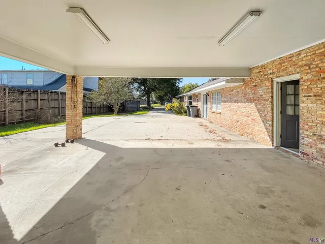 $355,000 | 6335 Antioch Boulevard, Baton Rouge, LA 70817