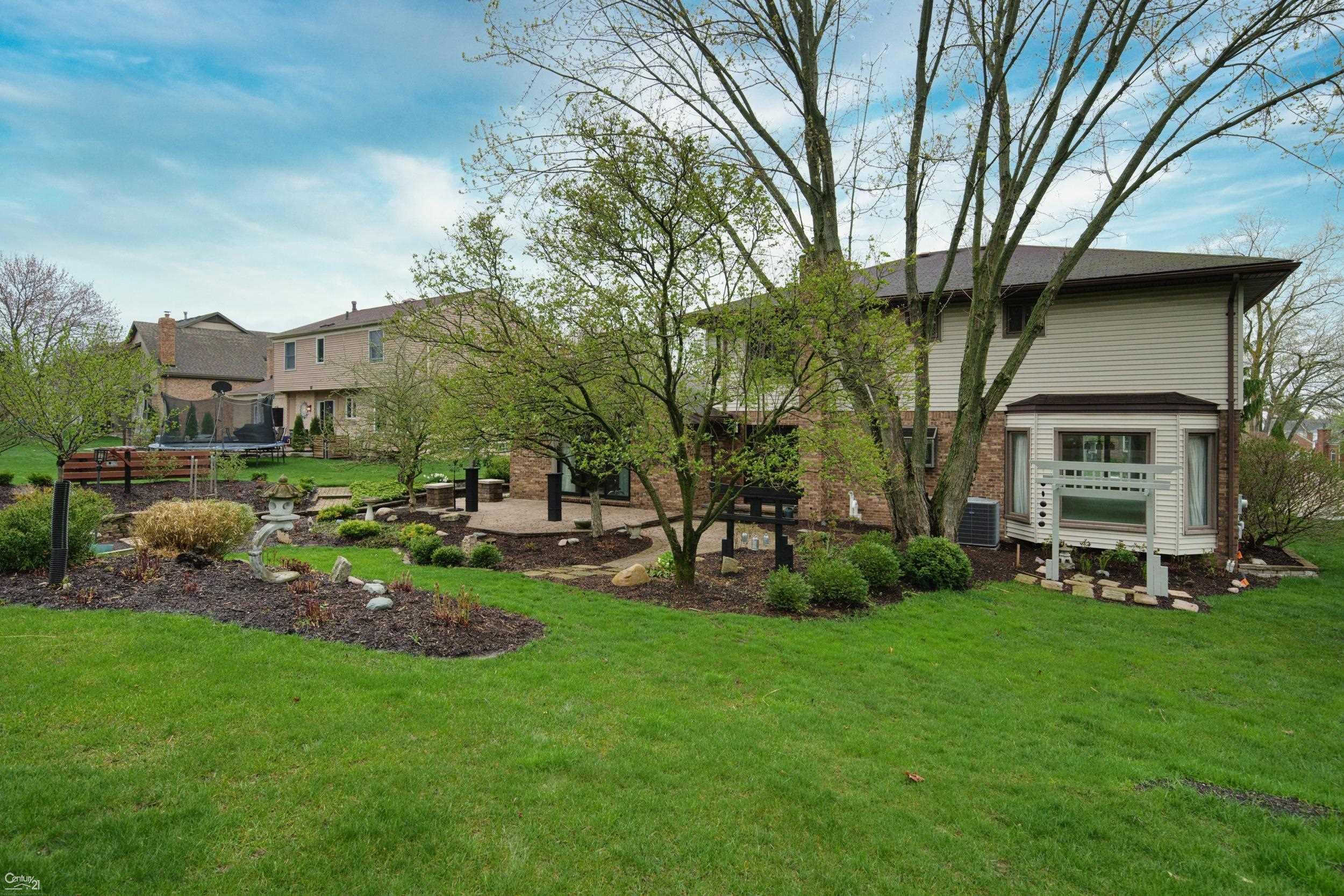 1095 Hathaway Rising Rochester Hills, MI 48306 - Photo 19 of 74 Gallery Image 19