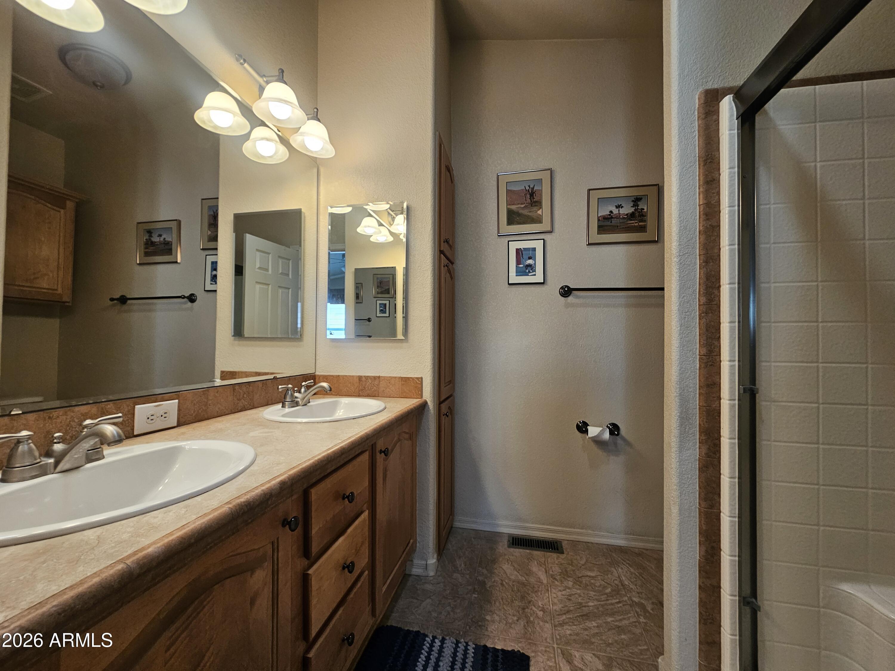 650 North Hawes Road, Unit 4430 Mesa, AZ 85207 - Photo 17 of 47 20260410_094012