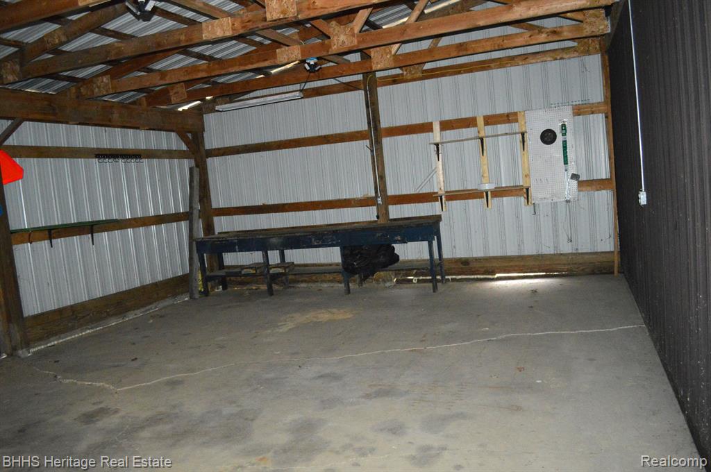 12432 Hill Road Swartz Creek, MI 48473 - Photo 30 of 32 Gallery Image 30