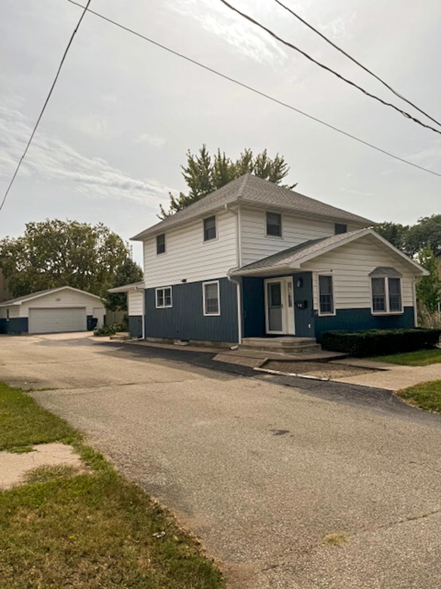 112 West Mcleod Pr  