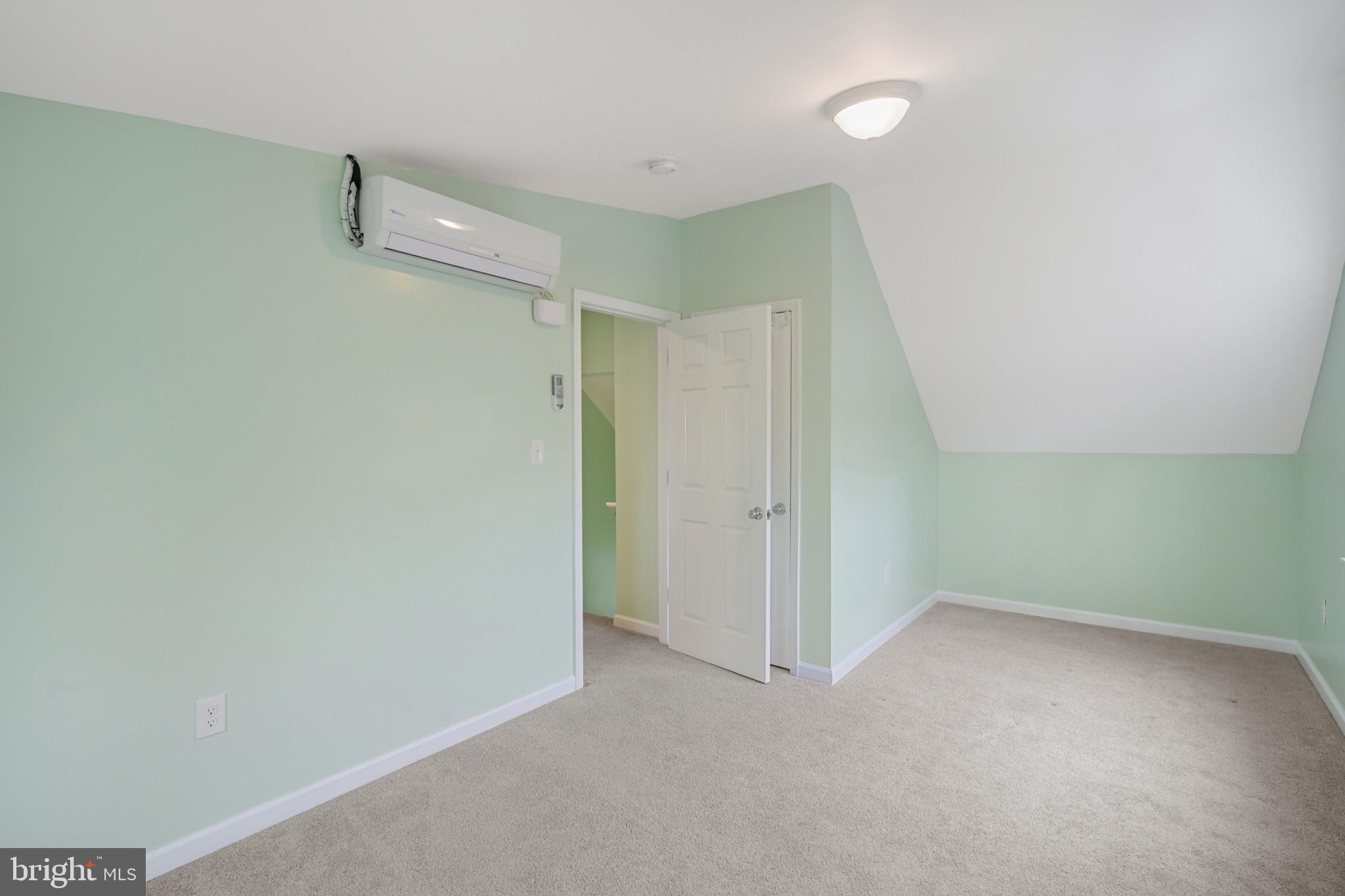 323 Wye Road Essex, MD 21221 - Photo 20 of 35