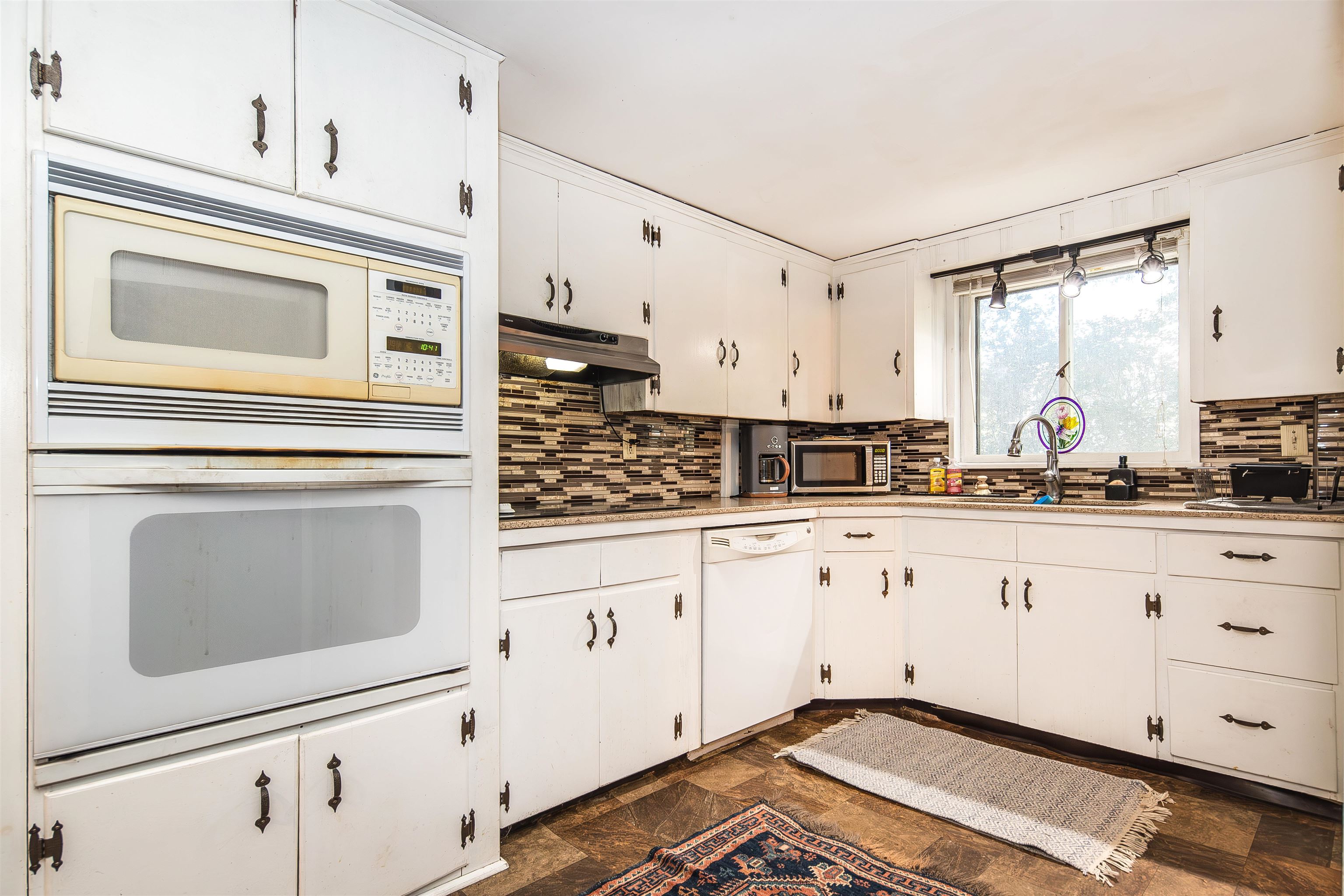 2218 Main Street Cavendish, VT 05142 - Photo 16 of 50