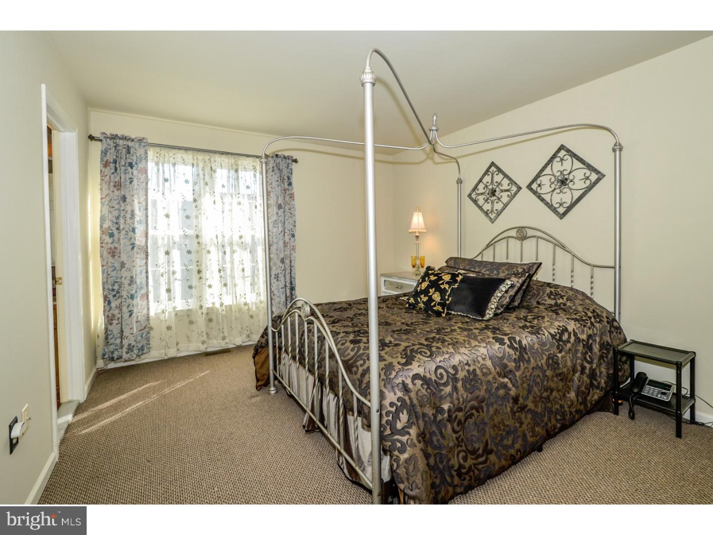 33 Country Road Perkasie, PA 18944 - Photo 17 of 25 Bedroom - Main