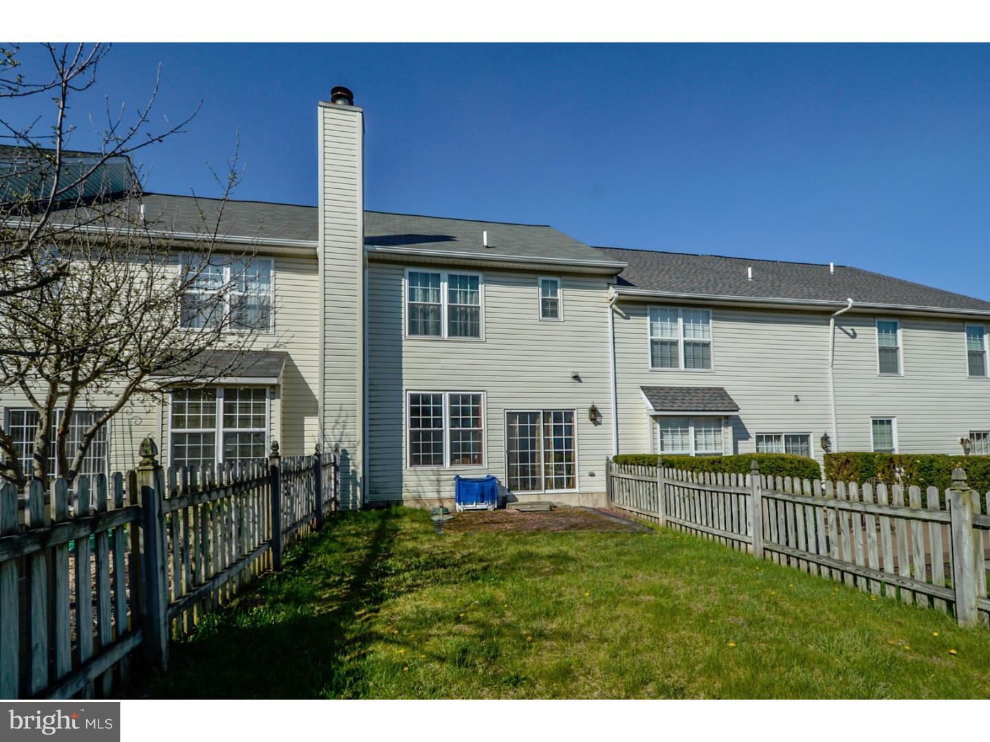 33 Country Road Perkasie, PA 18944 - Photo 24 of 25 Exterior Back
