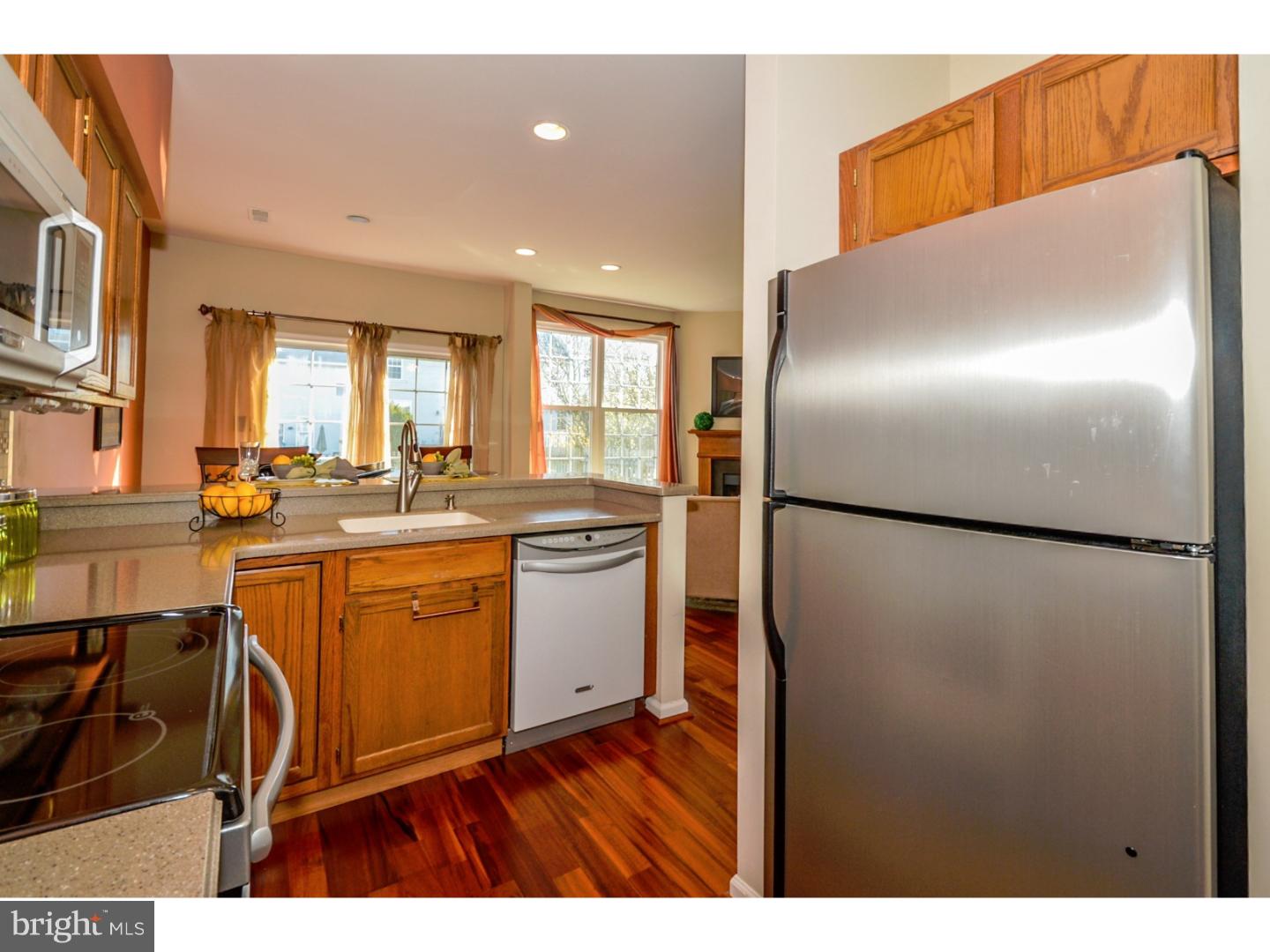 33 Country Road Perkasie, PA 18944 - Photo 7 of 25 Kitchen