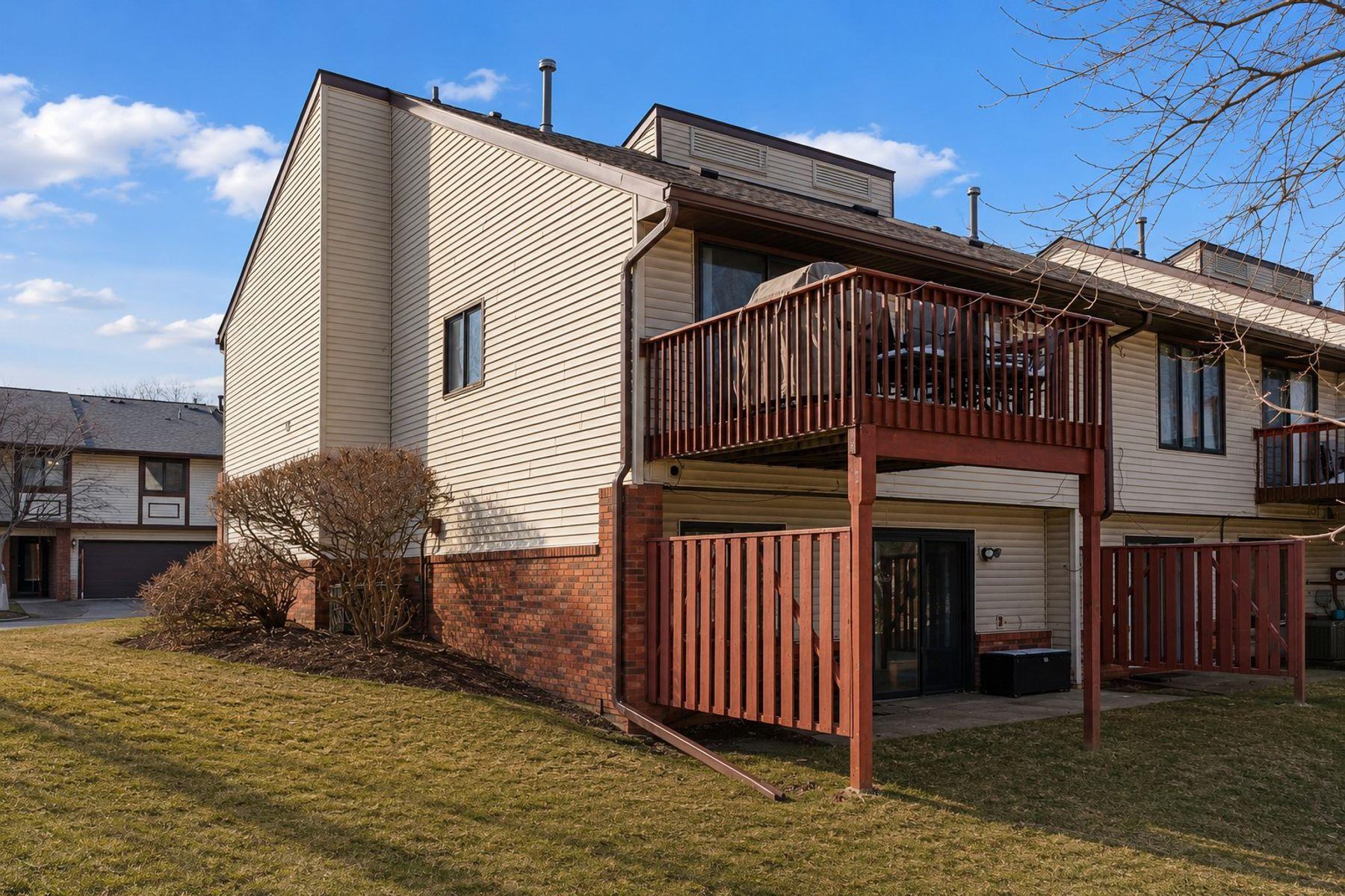 2406 County Rd D West, Unit 4 Roseville, MN 55112 - Photo 19 of 19