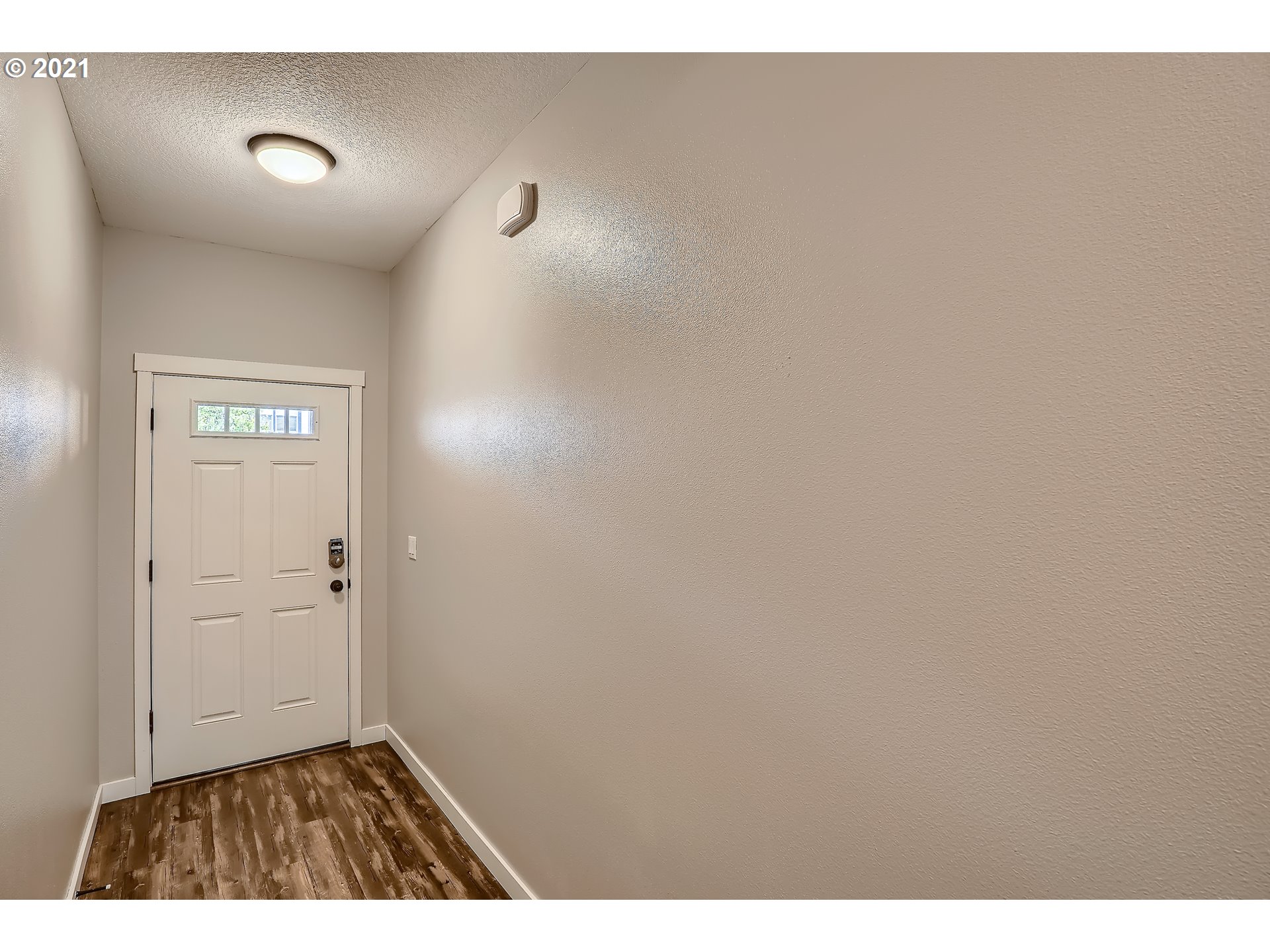 60 North 41st Place Ridgefield, WA 98642 - Photo 4 of 30 Gallery Image 4
