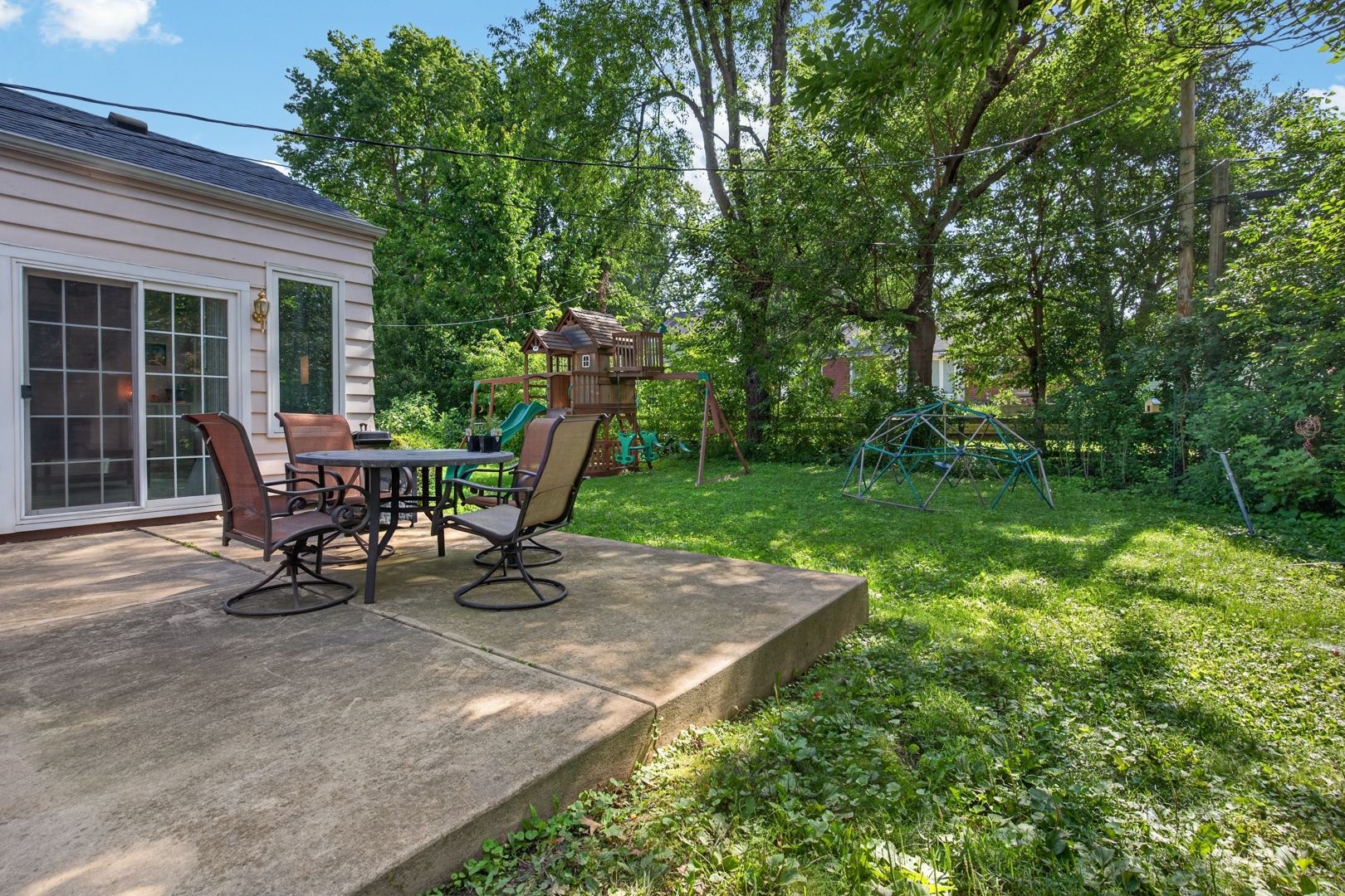 816 Manchester Road Normal, IL 61761 - Photo 27 of 36