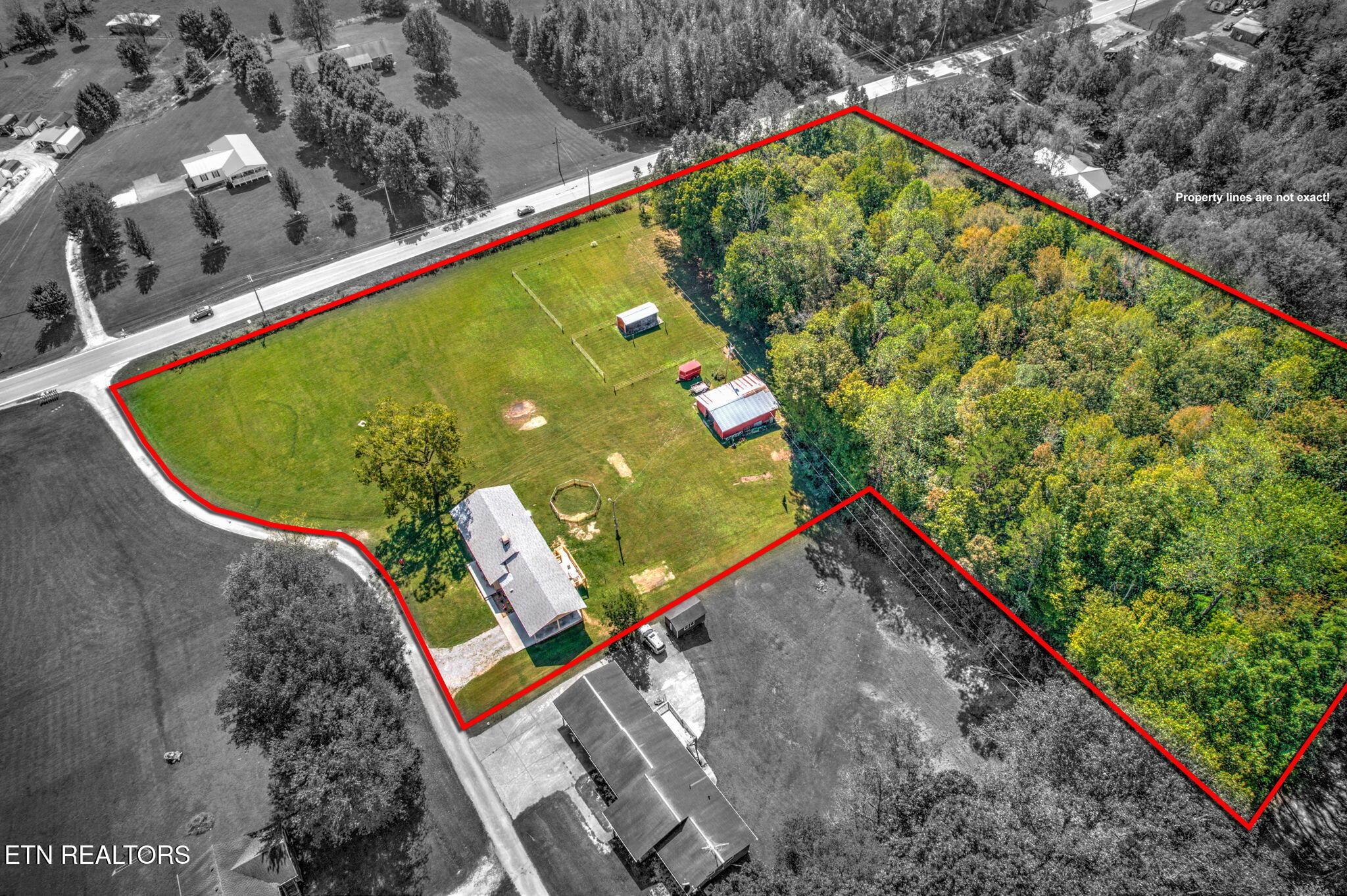 103 Duncan-Woods Road Oliver Springs, TN 37840 - Photo 33 of 39 35-web-or-mls-DJI_0823_4_5-2