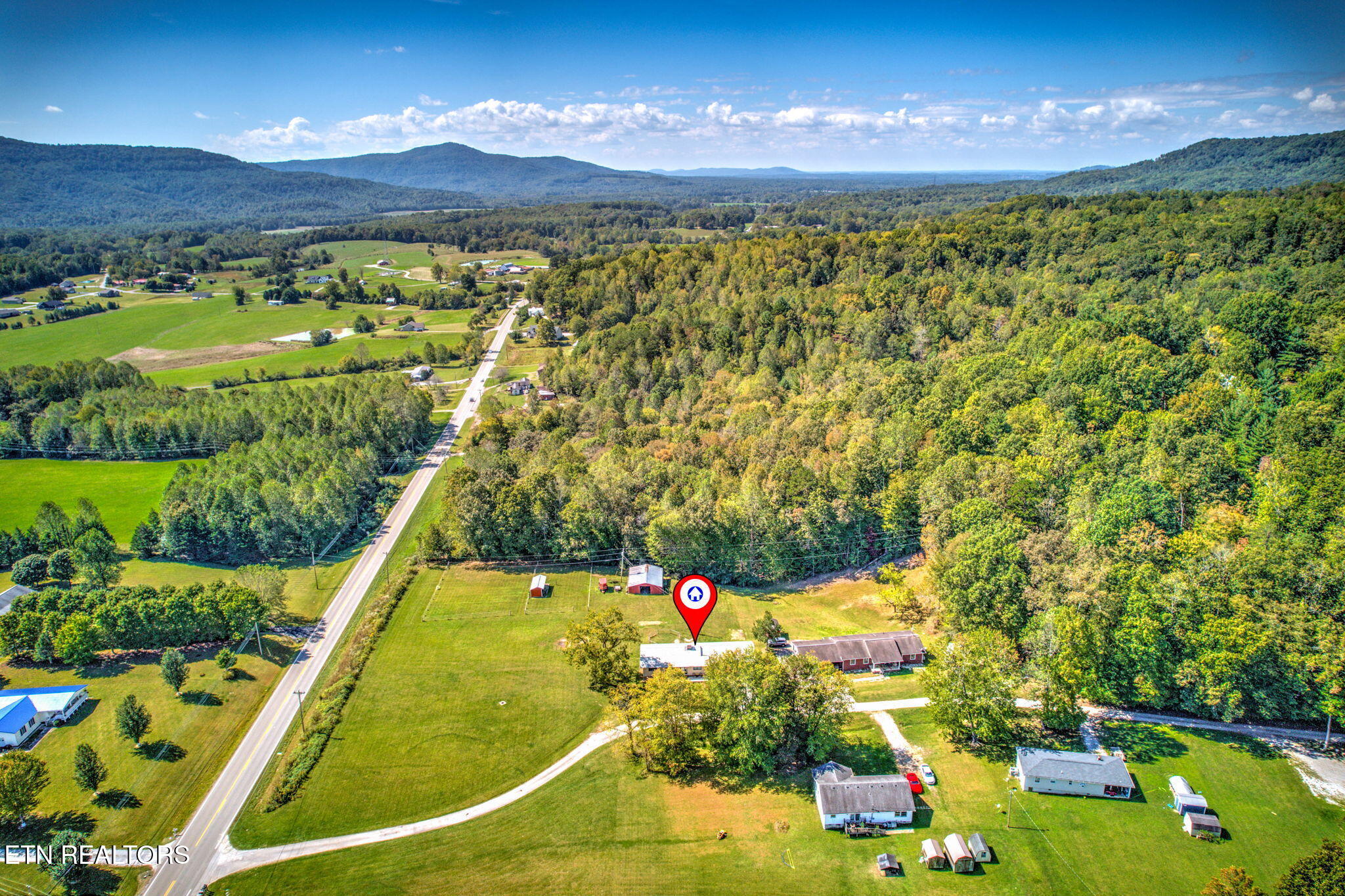 103 Duncan-Woods Road Oliver Springs, TN 37840 - Photo 34 of 39 36-web-or-mls-DJI_0796_7_8-2