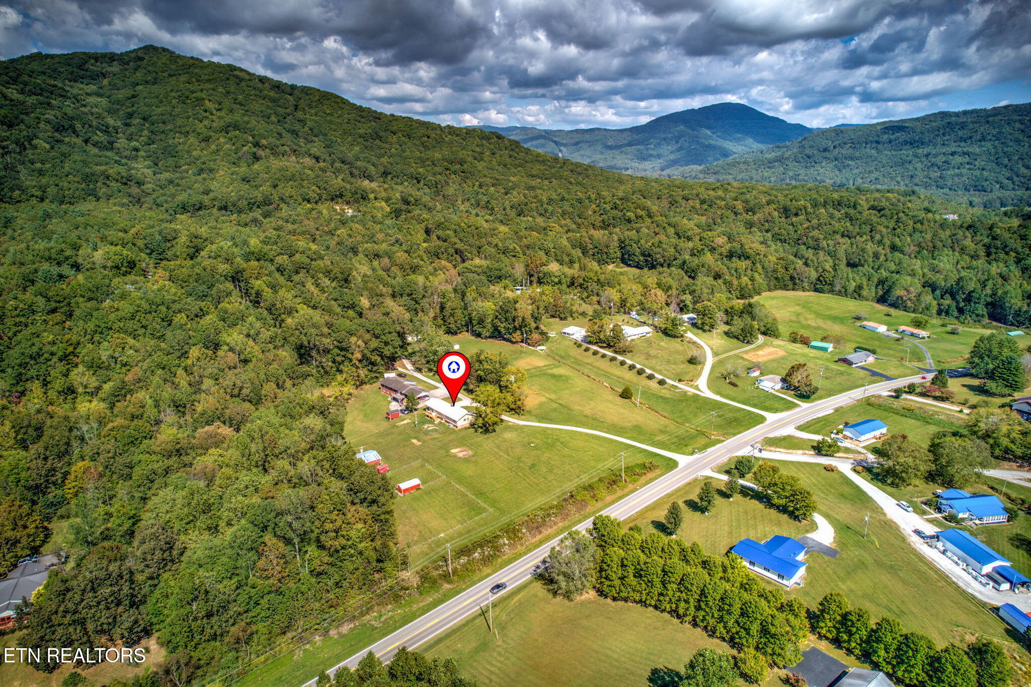 103 Duncan-Woods Road Oliver Springs, TN 37840 - Photo 37 of 39 39-web-or-mls-DJI_0808_09_10-2