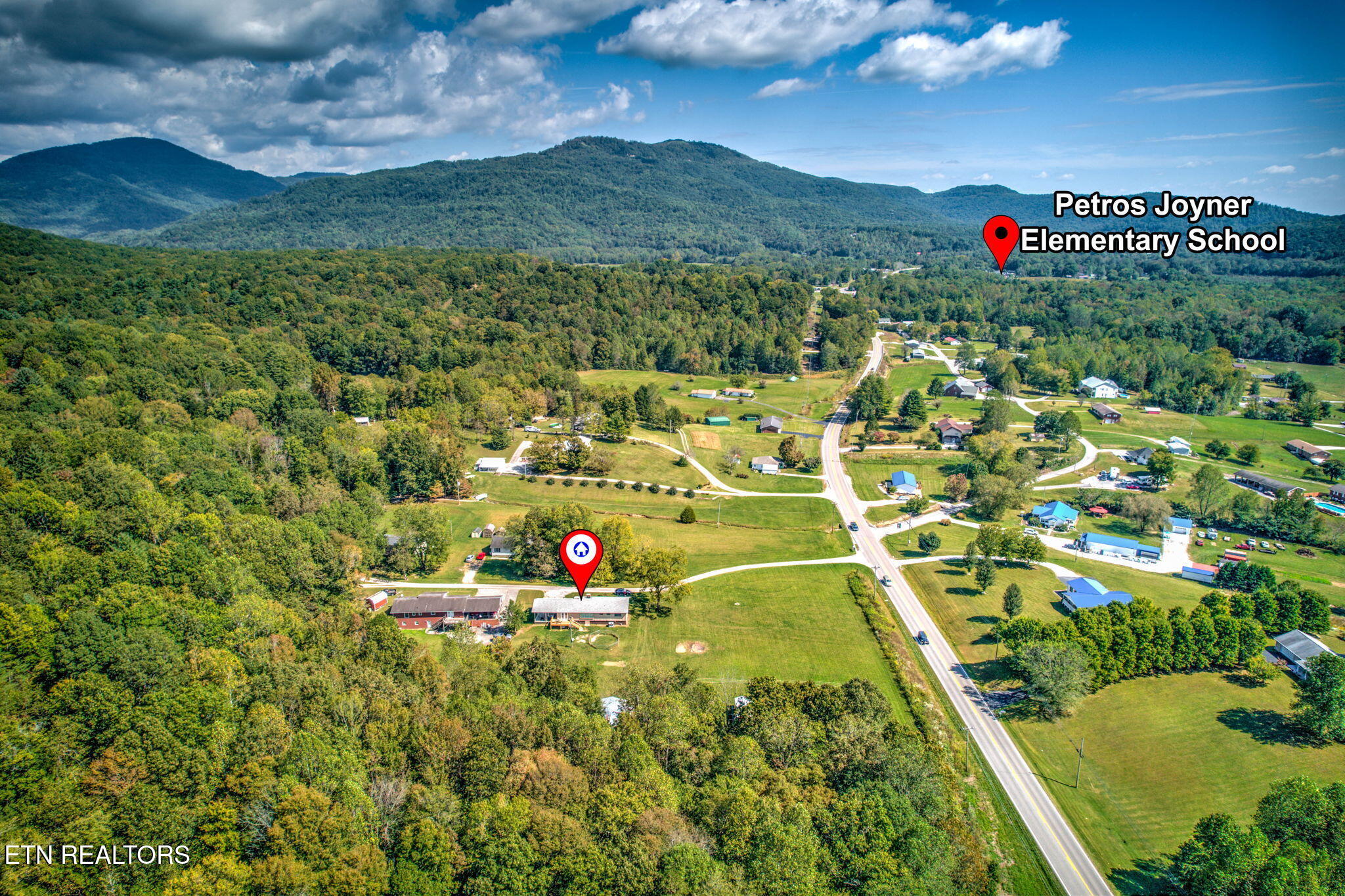 103 Duncan-Woods Road Oliver Springs, TN 37840 - Photo 38 of 39 40-web-or-mls-DJI_0811_2_3-2