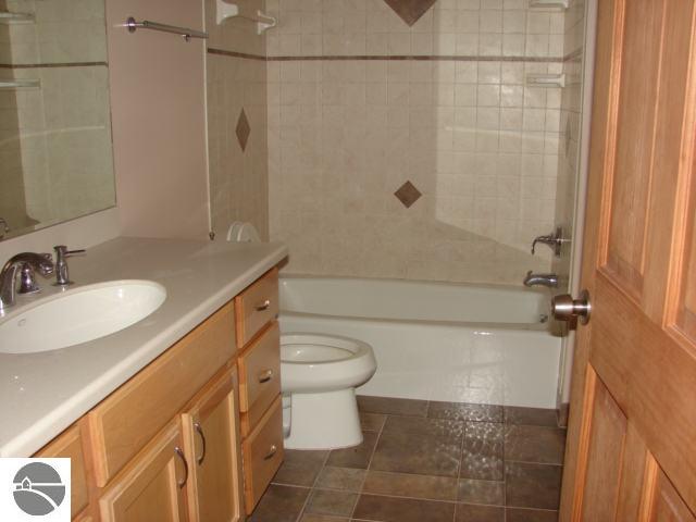 7880 West Arnold Road Manton, MI 49663 - Photo 6 of 14 1718229-5.JPG