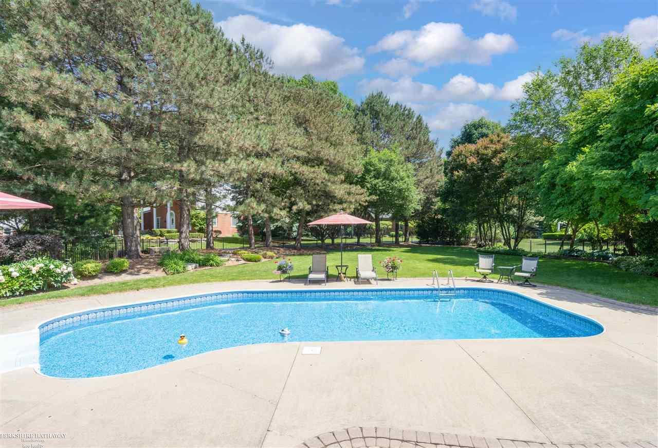 16146 Millar Road Clinton Township, MI 48036 - Photo 16 of 86 50079023-15.JPG