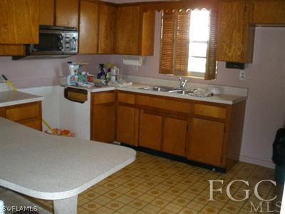 106 Oregon Road West Lehigh Acres, FL 33936 - Photo 5 of 10 Gallery Image 5