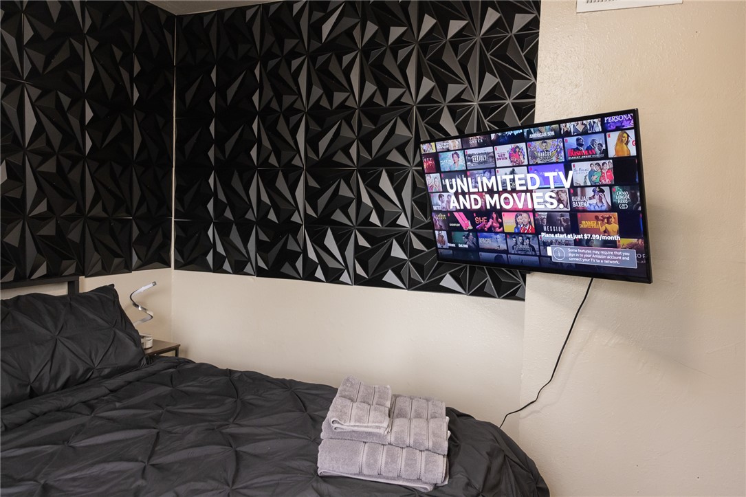 800 Navidad Street Bryan, TX 77801 - Photo 15 of 42 View of bedroom