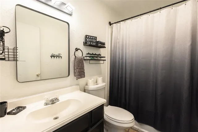 $1,723,000 | 800 Navidad Street, Bryan, TX 77801