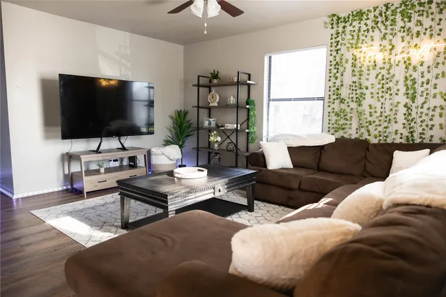 $1,723,000 | 800 Navidad Street, Bryan, TX 77801