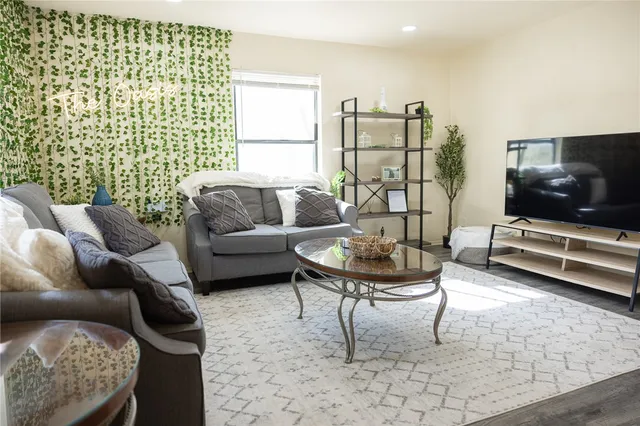 $1,723,000 | 800 Navidad Street, Bryan, TX 77801