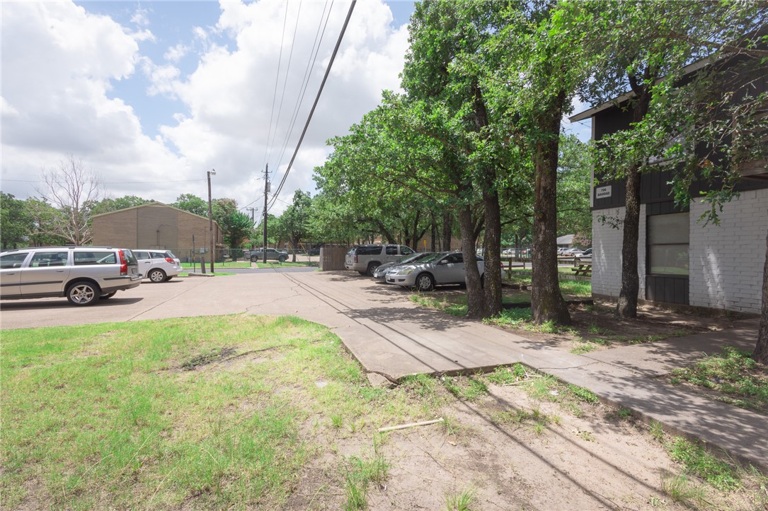 800 Navidad Street Bryan, TX 77801 - Photo 41 of 42 View of concrete road