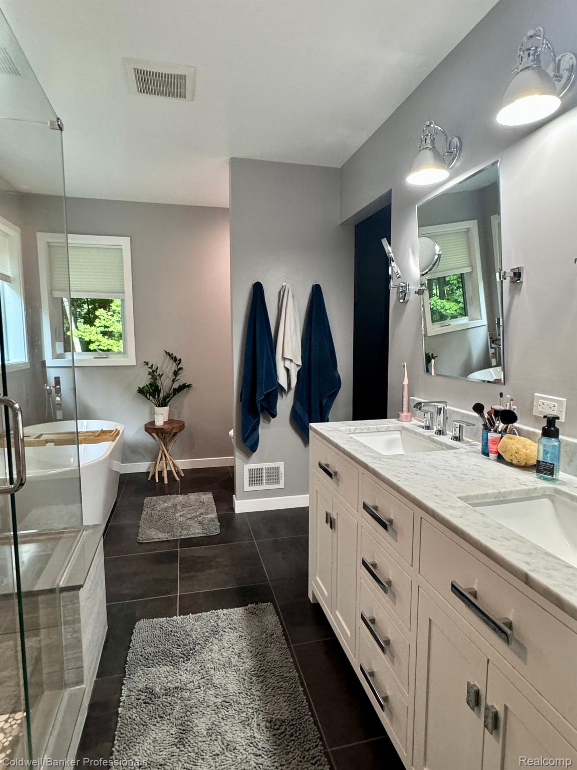 5166 Skelton Road Columbiaville, MI 48421 - Photo 26 of 99 Primary Bath