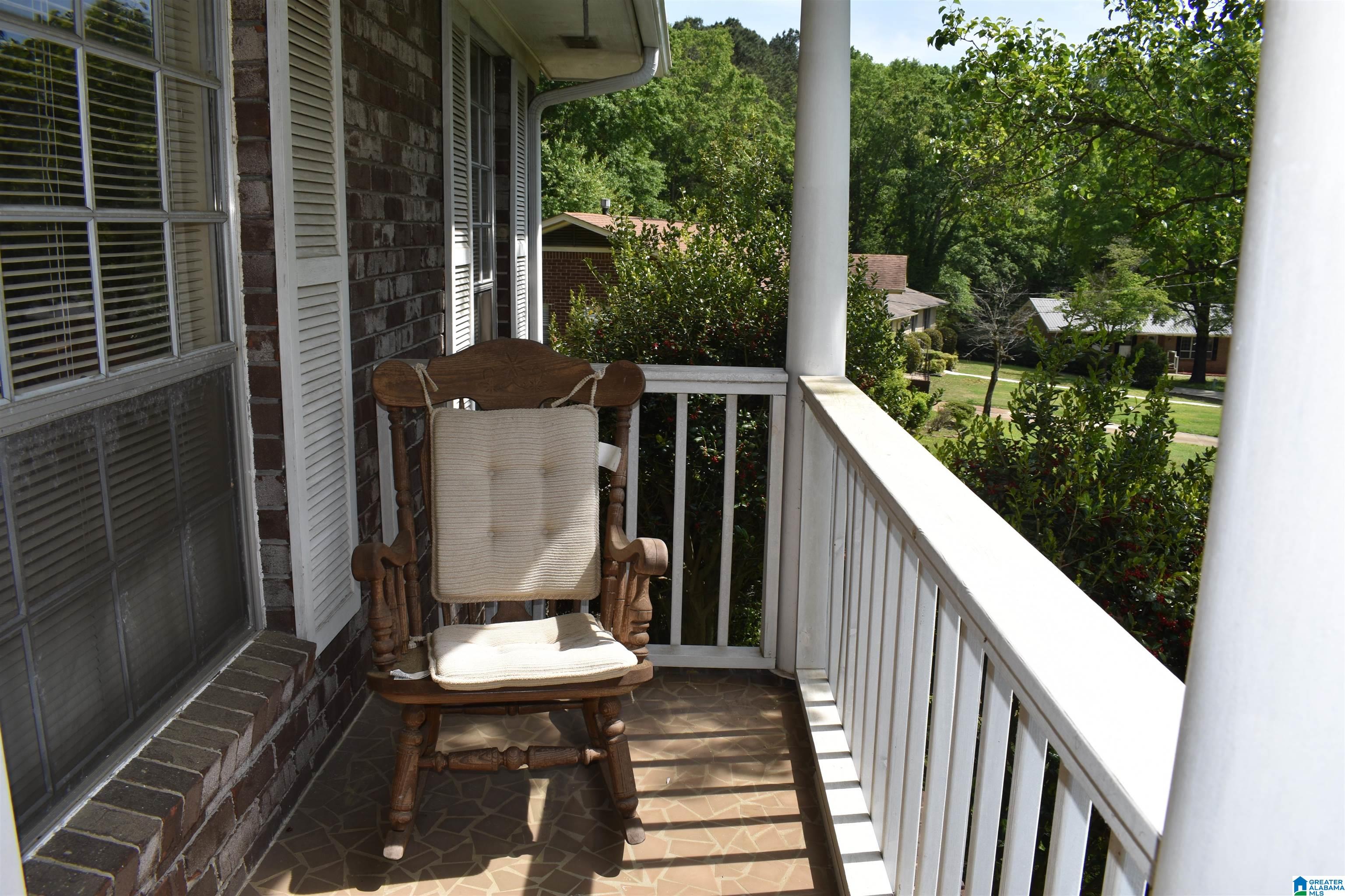 622 Broken Bow Circle Birmingham, AL 35214 - Photo 4 of 40